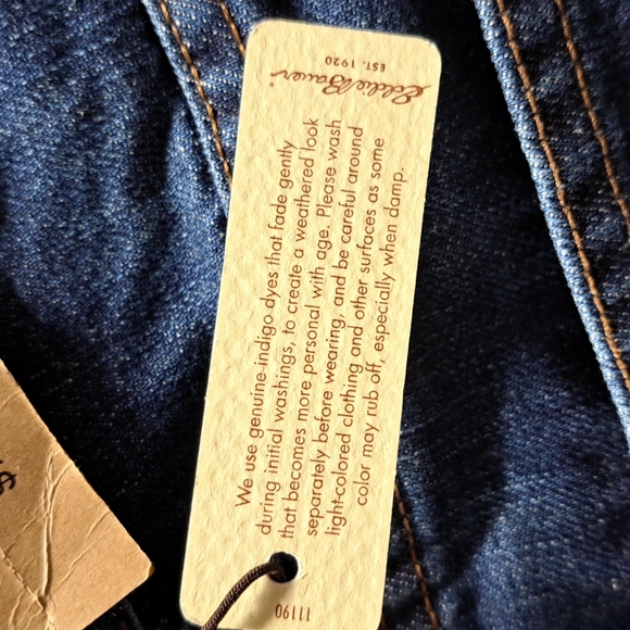 Eddie Bauer Indigo Dyed Relaxed Fit Blue Jean Denim NWT 33 x 34 - Picture 7 of 10
